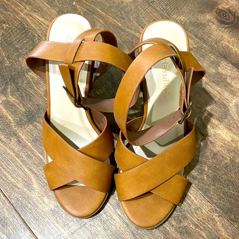 Vici Heels